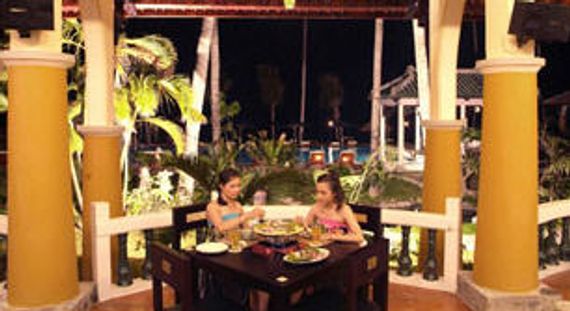 Dynasty Beach Resort