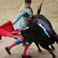 Lễ hội lửa và đấu bò ở Valencia
