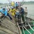 Bão dập lũ dồn