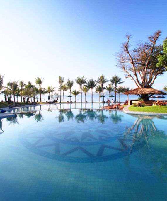 Hòn Tằm Resort & Spa
