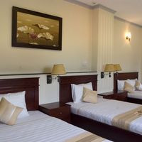 Deluxe Family room - Khách sạn Beautiful Saigon