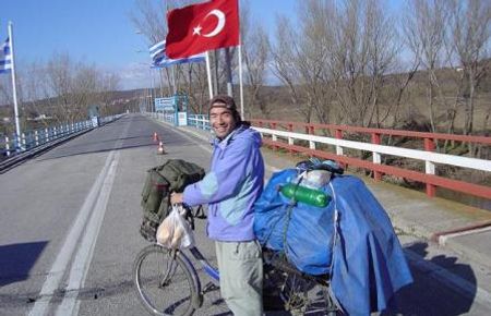 Tháng 1/2007, băng qua Thổ Nhĩ Kỳ để vào Hy Lạp.
