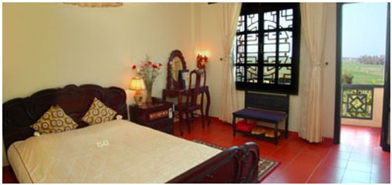 Khách sạn Phú Thịnh