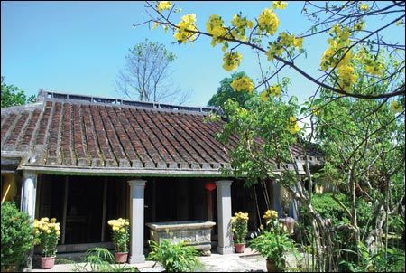 Ngôi nhà cổ trên 100 năm tuổi