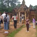 Lên chùa