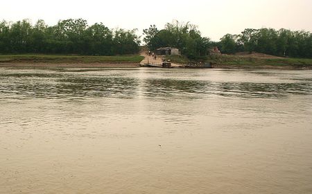 Bến đò Trần Xá