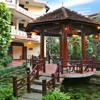 Sân Vườn - Khách sạn Hoa Sen Hội An(Lotus Hội An)