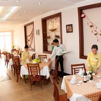 Nhà hàng - Khách sạn Sao Đại Dương