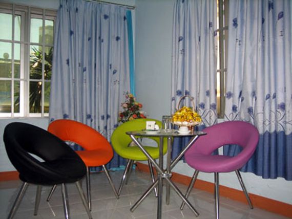 Khách sạn Tiến Thịnh