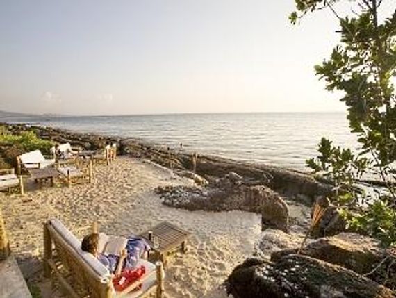 Khách sạn Mangobay