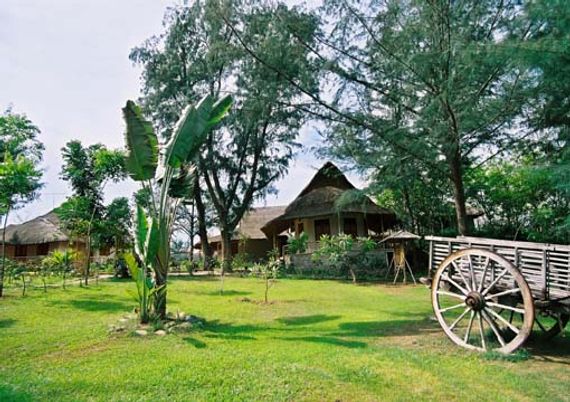 Năm Châu Resort