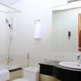 Phòng Tắm - Khách sạn Family Inn