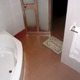 phòng tắm - Bốn Biển Resort