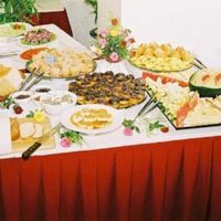 Nhà hàng - Khách sạn Holiday View