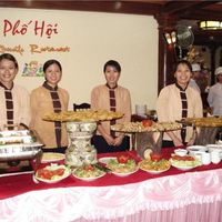 Ẩm thực - Phố Hội Riverside Resort