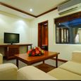 JUNIOR SUITE LIVING ROOM - Khách Sạn Bông Sen Sài Gòn