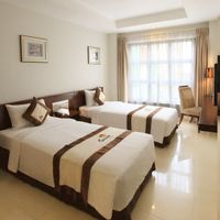 Phòng Deluxe Twin - Khách sạn Sanouva