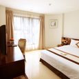 Phòng Deluxe City View - Khách sạn Sanouva