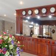 Lễ tân - Khách sạn Pearl Palace