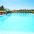 Hồ bơi - Diamond Bay Resort & Golf