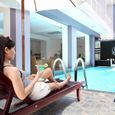 Hồ bơi - Khách sạn Camellia Huế