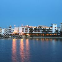 Tổng quan - Hương Giang Hotel Resort & Spa