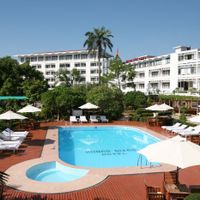 Hồ bơi - Hương Giang Hotel Resort & Spa