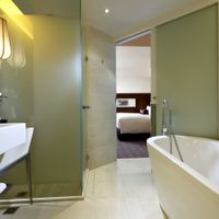 Phòng Khách - Khách sạn Sofitel Plaza Hanoi