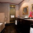 Junior suite bathroom - Vinpearl Resort Nha Trang