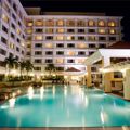 Khách sạn Equatorial