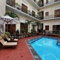 Khách sạn Majestic Saigon
