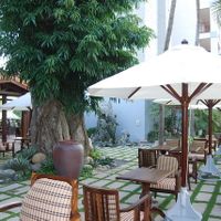 Sân vườn - Novela Resort