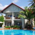 Hồ bơi - Canary Resort