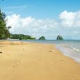 Bãi biển - Hòn Trẹm Resort & Spa