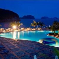 Hồ bơi - Cát Bà Island Resort & Spa