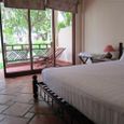 Deluxe - Sunshine Beach Resort