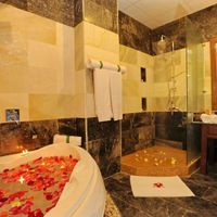 Phòng tắm Suite - Hội An Trails Resort & Spa