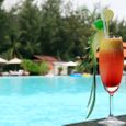Hồ bơi - Diamond Bay Resort & Golf