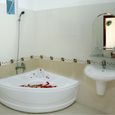 Phòng tắm - Khách sạn Phi Yến