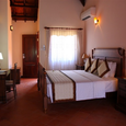 Phòng ngủ - Bàu Trúc Resort (Đen Giòn Resort cũ)