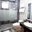 Phòng tắm - Khách Sạn Linh Phương 2