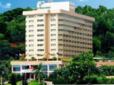Khách sạn Hạ Long
