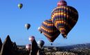 Đua khinh khí cầu trên di tích lịch sử Cappadocia