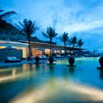 Hồ bơi - Mia Resort Nha Trang