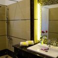 Phòng tắm - Khách sạn Mỹ Gia Cát Tường
