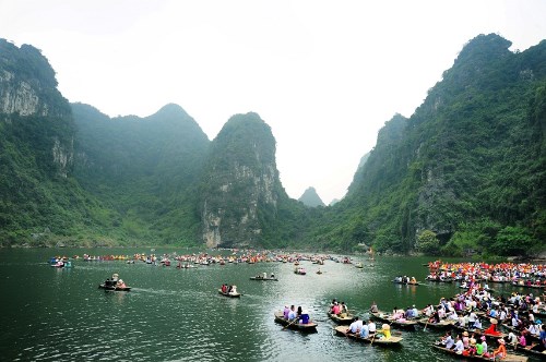 Khám phá Tràng An và Emeralda Resort Ninh Bình 2