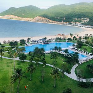 Vinpearl Discovery Sealink Nha Trang (Discovery 1+2)