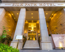 Khách Sạn Silk Path Luxury