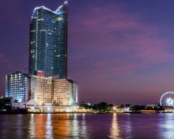 Khách sạn Ramada Plaza Bangkok Menam Riverside