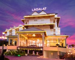 Khách sạn La Đà Lạt (Ladalat Hotel)